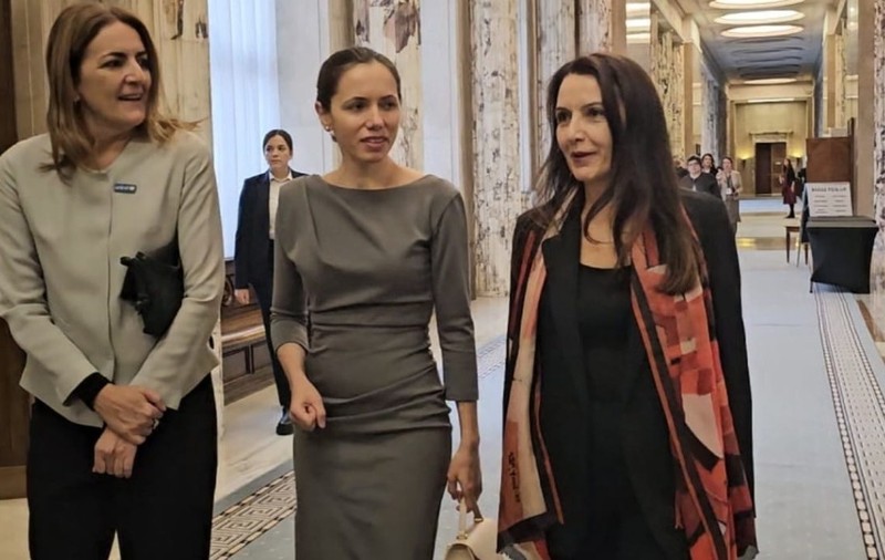 Mirabela Grădinaru a avut pe 13 octombrie 2025 prima apariție publică la Palatul Victoria. Foto: Cristian Otopeanu / Libertatea