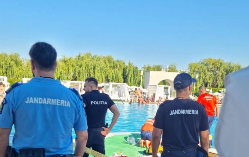 Un bărbat de 40 de ani s-a înecat într-o piscină din Tg. Jiu. Polițiștii au deschis dosar penal