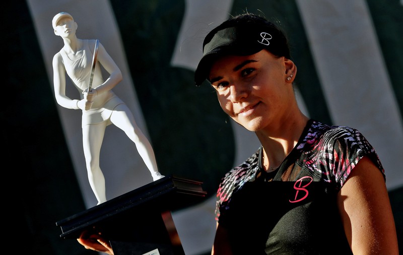 Jucătoarea română Irina Maria Bara a câștigat turneul ITF de la Valencia (Spania) / GALERIE FOTO