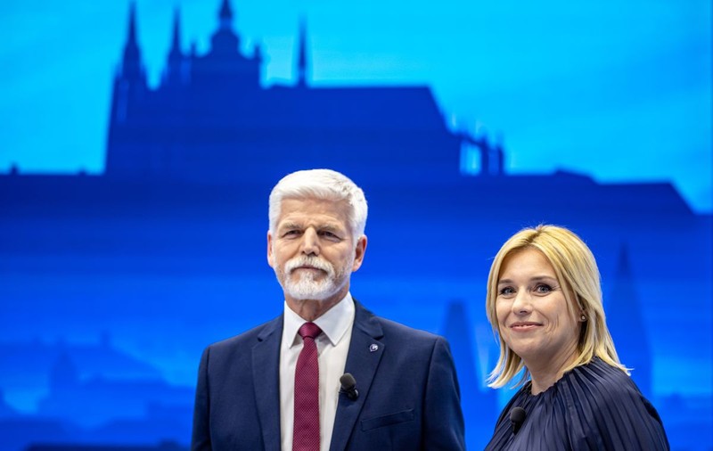 Alegeri Cehia: un fost premier miliardar, un militar și o economistă luptă pentru președinția țării, după 10 ani cu divizivul Miloš Zeman