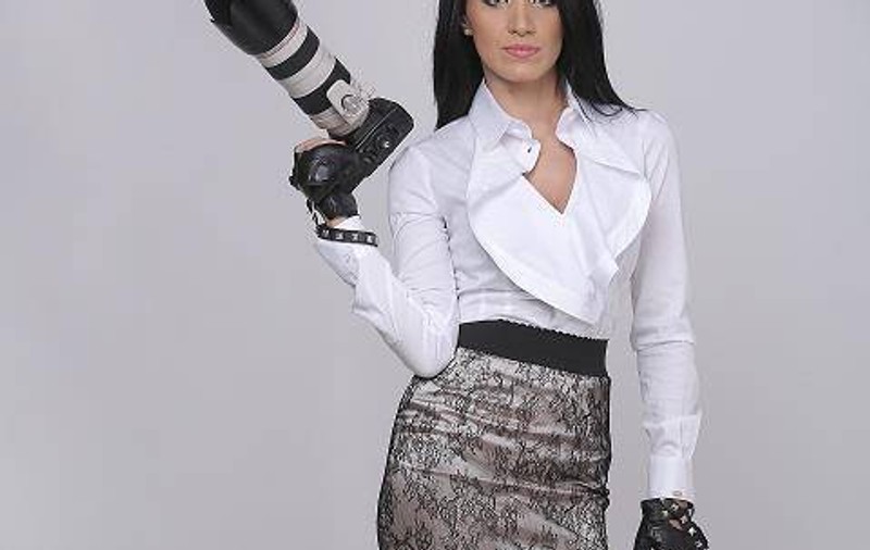 Adelina Pestriţu, AŞA CUM NU AI MAI VĂZUT-O! "Chiar nu era nici un gentleman să te ajute?", i-au strigat fanii | FOTO ÎN ARTICOL