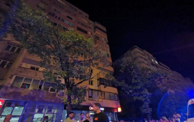 Tragedie la Ploiești. Gemeni în vârstă de doi ani, decedați după ce au căzut de la etajul zece