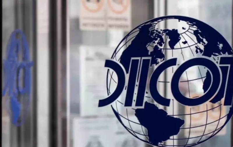 DIICOT, obligat să restituie canabisul unui cuplu de români cu prescripție medicală