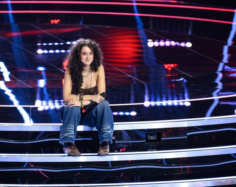 Cum a apărut Eva, fiica lui Andrei Nicolescu, președinte la Dinamo, pe scena de la Vocea României 2025. „Eu te știu de pe TikTok!”
