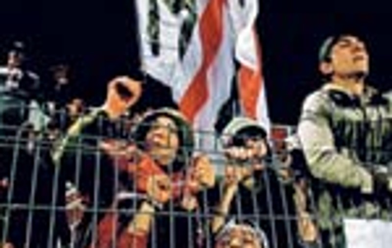 Derby-ul, castigat de Dinamo si in tribuna 