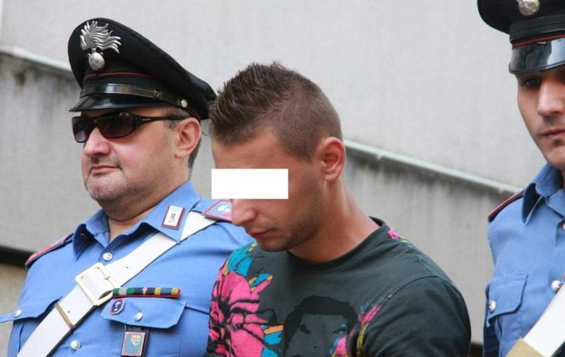 Român de 23 de ani, arestat în Italia după ce a jefuit un cabinet medical