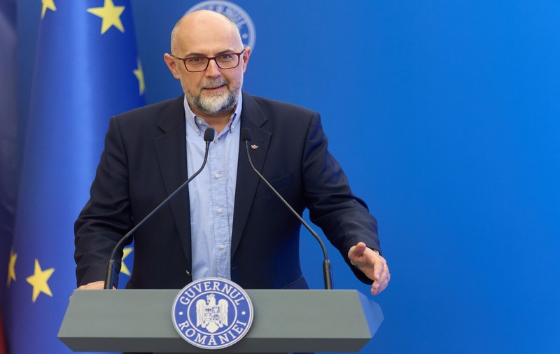 Kelemen Hunor spune că premierul Ilie Bolojan ”se va atinge” de subvenţiile pentru partidele politice. Ce crede despre numărul de parlamentari