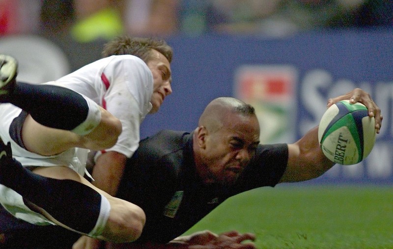 TRAGEDIE ÎN SPORTUL MONDIAL. Jonah Lomu, socotit cei mai mare rugbist din istorie, a decedat! ^Avea doar 40 de ani!