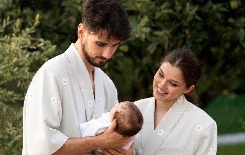 Cum s-a schimbat relația lui Theo Rose cu Anghel Damian, după ce au devenit părinți: „El e un tip foarte echilibrat, mult mai matur decât mine”