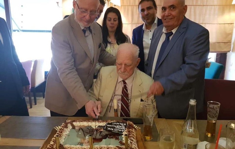 Academicianul Constantin Bălăceanu-Stolnici, la un concert folk, la 96 de ani
