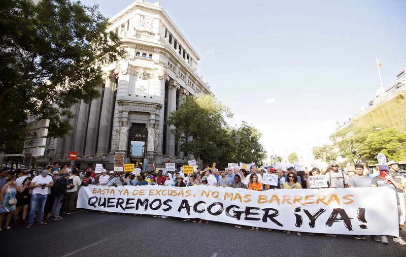 Manifestație pro-refugiați în Madrid: Oamenii au cerut guvernului să primească mai mulți refugiați