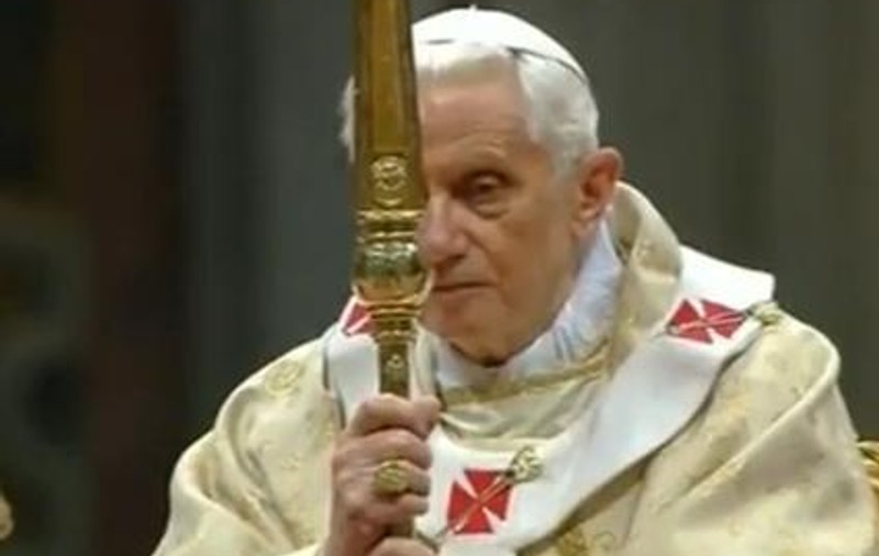 "Crăciunul a devenit o sărbătoare comercială!", spune Papa Benedict cu amărăciune | VIDEO