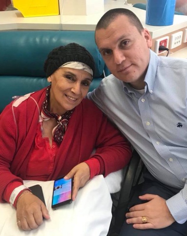 FOTO | Gestul emoționant făcut de paramedicii din Australia. I-au îndeplinit ultima dorință unei femei aflate pe moarte