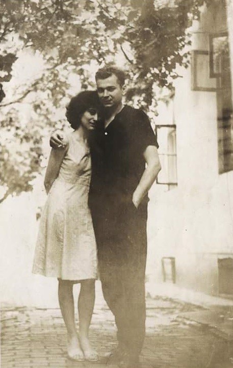 Gabriela Melinescu și Nichita Stănescu în 1966, la începutul relației. Sursa: Facebook/ Laura Covaci