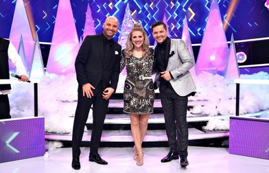 Mirela Vaida, Liviu Vârciu și Andrei Ștefănescu prezintă prima parte a programului de Revelion de la Antena 1