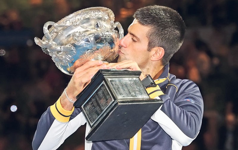 Dictatorul! Tenismenul sârb Novak Djokovici a câștigat ieri al treilea titlu consecutiv la Australian Open