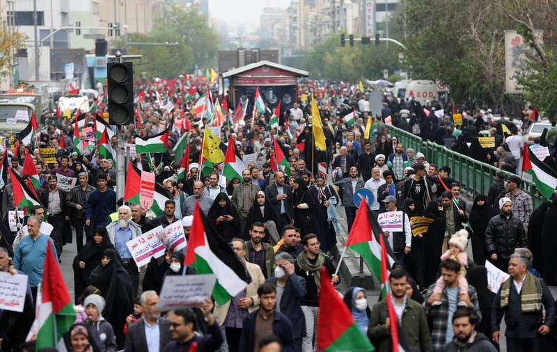 Proteste în lumea arabă pentru susținerea palestinienilor în urma ripostei israeliene asupra Fâșiei Gaza