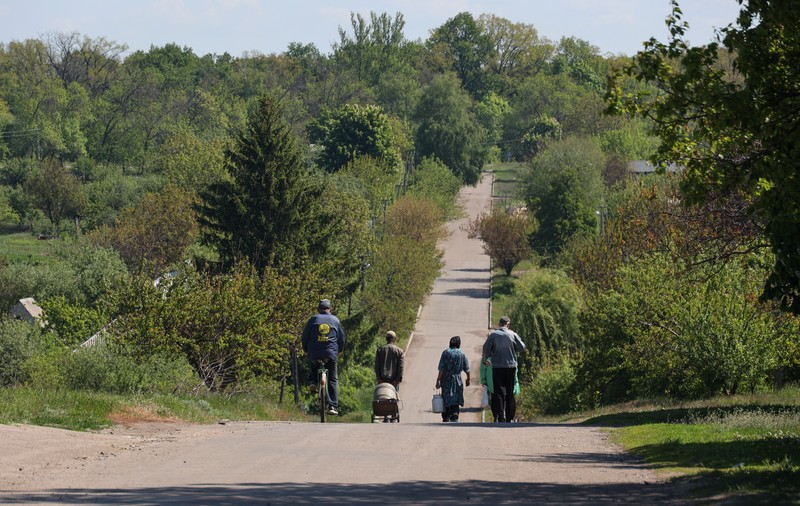 Despărțiți de linia frontului. Ocolul de 3.700 km al unui ucrainean care a vrut să ajungă la părinți și iubită, aflați la 10 km distanță