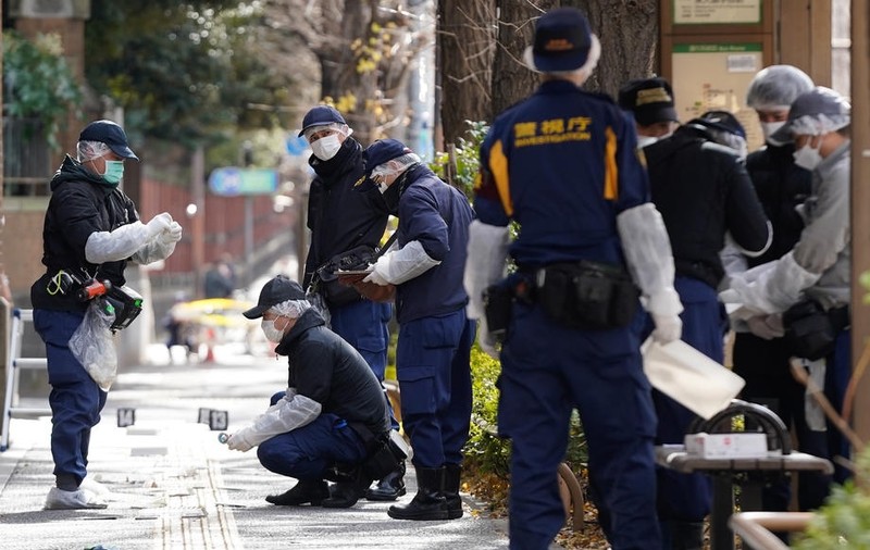 Atac cu cuțitul în campusul Universității din Tokyo. Agresorul, supărat că avea note proaste la școală