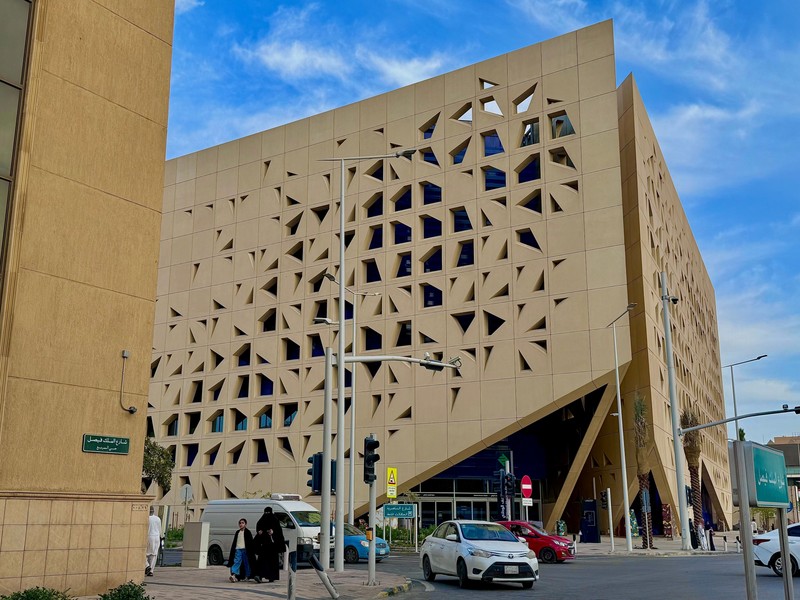 Stația de metrou „Muzeul Național”, Riad, Arabia Saudită. Sursă foto: Shutterstock