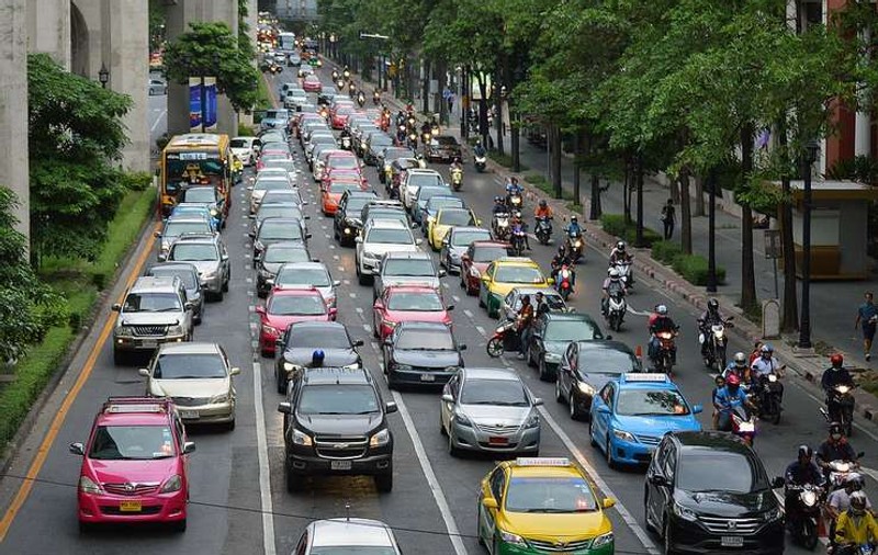 Bucureşti, locul 2 în Europa în privinţa costurilor morţii premature generate de poluare