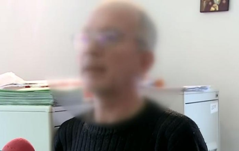 Fals medic la Predeal. În realitate este IT-ist și îi ținea locul soției la cabinet