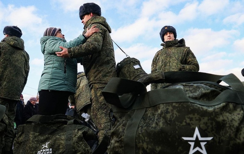 Rusia pregătește o lege care îi va permite lui Putin să trimită „legal” trupe în alte țări: NATO a avertizat deja asupra unui conflict cu o țară aliată