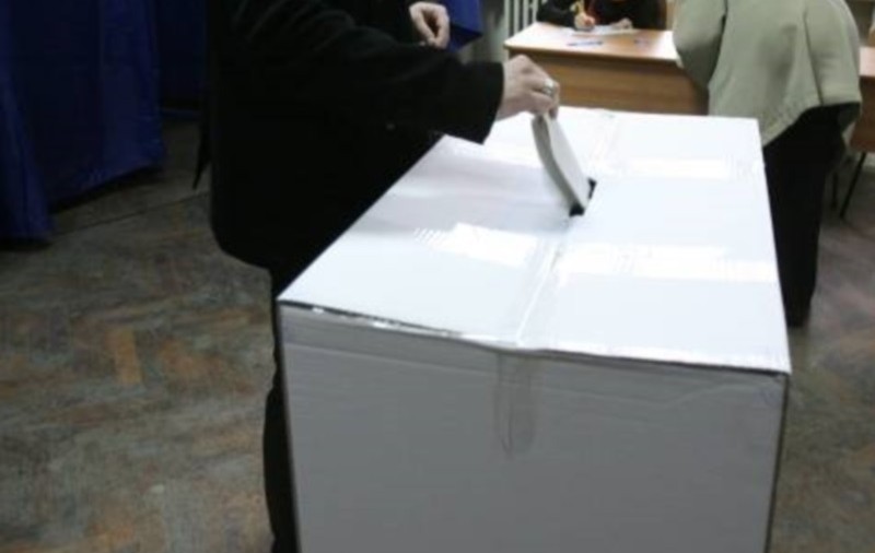 REZULTATE FINALE ALEGERI 2014. CÂTE VOTURI au primit Iohannis şi Ponta în secţia la care ai votat