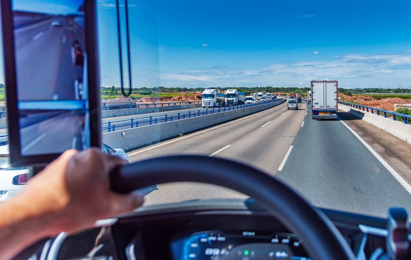 Șoferul român de TIR care a ucis un coleg, tot român, într-o zonă industrială din Belgia, n-a fost condamnat: „Accident în punctul mort”