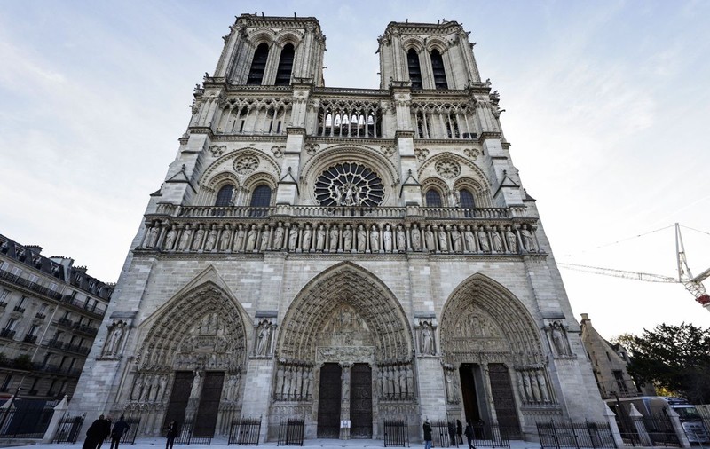 Cinci lucruri despre Catedrala Notre-Dame din Paris pe care probabil nu le știai