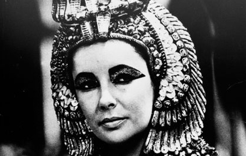 Averea lui Liz Taylor a fost estimată la un miliard de dolari
