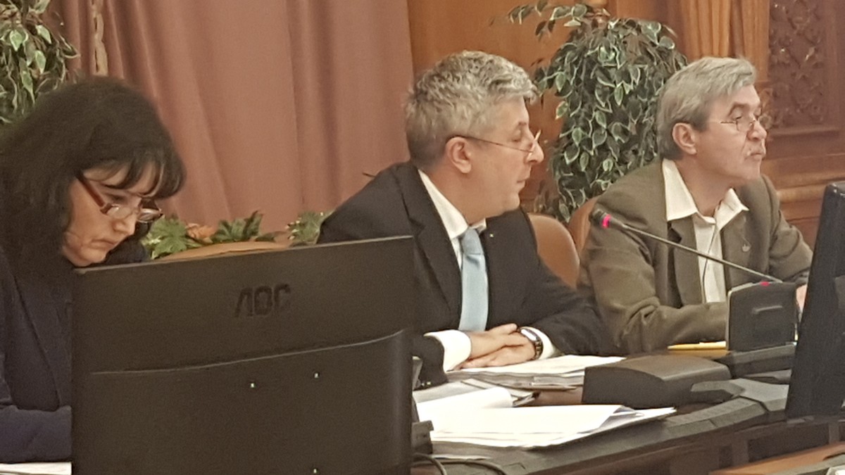 Comisia pentru legile justiției își reia lucrările