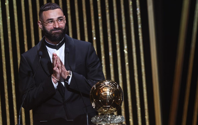 Karim Benzema a câștigat trofeul Balonul de Aur pentru cel mai bun fotbalist al sezonului 2021-2022