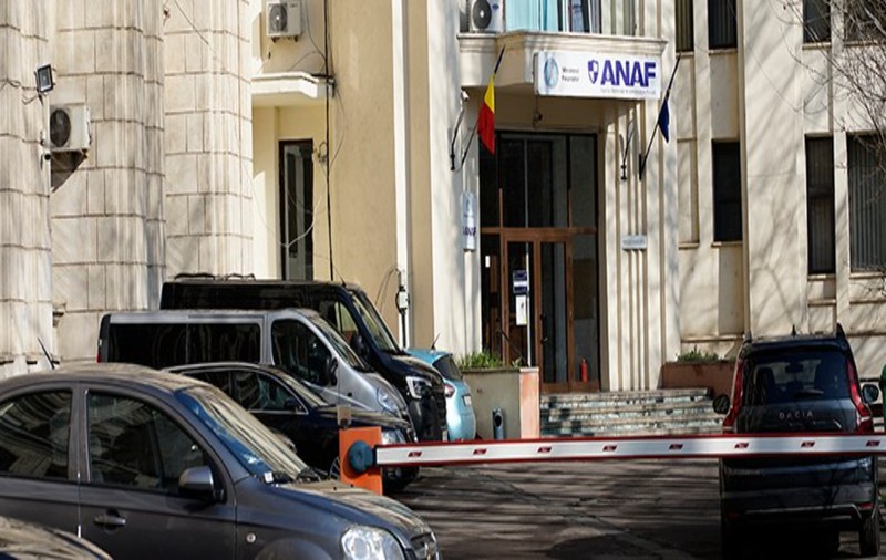 ANAF schimbă regulile pentru românii care au case și mașini de lux. Cum vor fi impozitați dacă nu-și declară bunurile