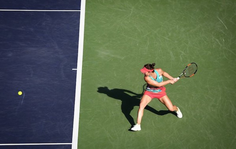 Simona Halep a reușit o premieră în 2016, prin victoria contra Barborei Strycova. Constănțeanca este prima jucătoare de top 100 WTA din România care bifează o astfel de performanță de la începutul anului. Detaliul poate fi o dovadă a ieșirii dintr-o criză care a durat aproape două luni și jumătate