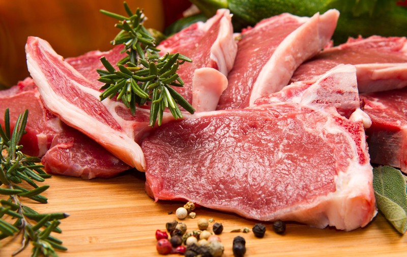 LIBERTATEA TE AJUTĂ. Cum alegi carnea pentru masa de Crăciun