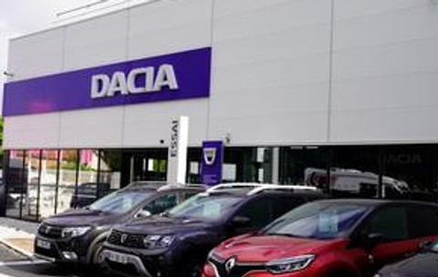 Șeful Dacia, avertisment brutal: „Renault poate produce mașini și în altă parte!” » De ce România PIERDE din competitivitate