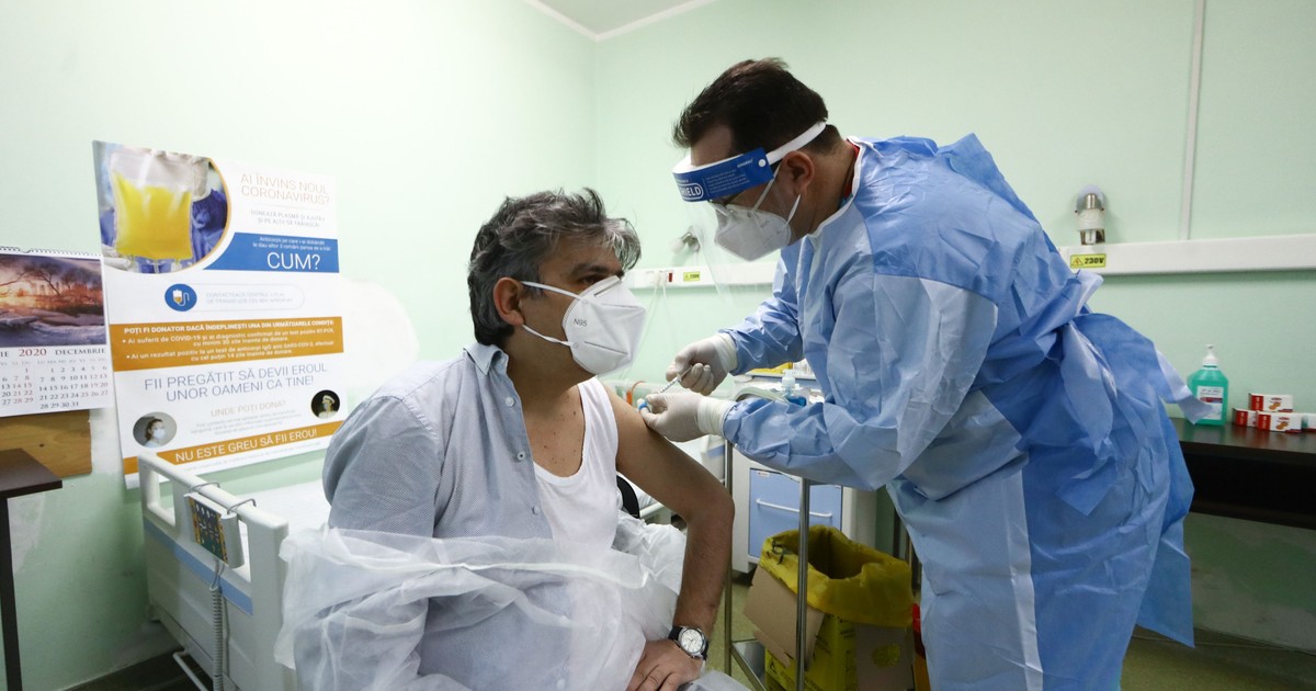 Sondaj: Câți români declară că se vor vaccina anti-COVID. Procentul e în creștere, față de decembrie 2020