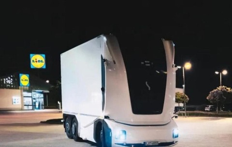 Lidl implementează un camion autonom într-un test de patru luni – o premieră pe drumurile publice din Germania. Foto: Lidl