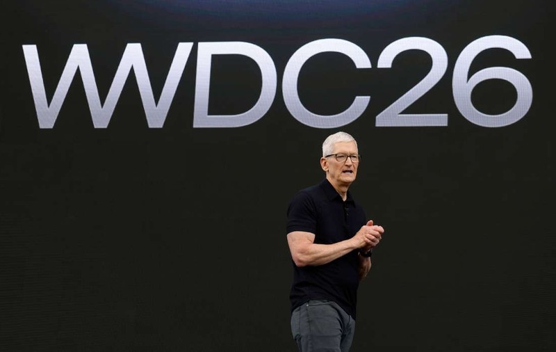 „Situația a devenit nesustenabilă”: Tim Cook avertizează că Apple nu mai poate opri scumpirile. Prețul uriaș la care ajunge iPhone 18 Pro