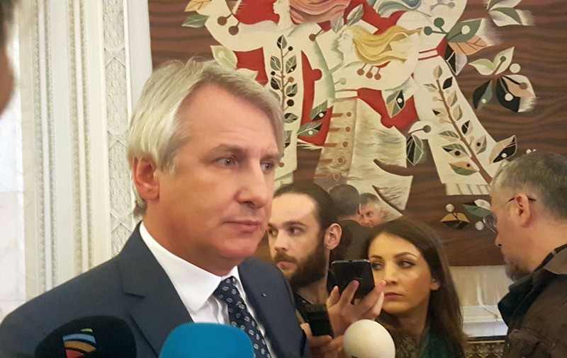 Teodorovici, reacție după avertismentul agenției Standard & Poor’s: "Nu am cerut niciun termen. Nu mă pot împrumuta pe piețele internaționale din lipsa bugetului"