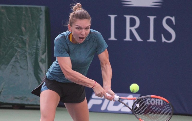 Simona Halep - Barbora Strycova 6-1, 6-0, în optimile turneului de la Toronto. Urmează Caroline Garcia / VIDEO