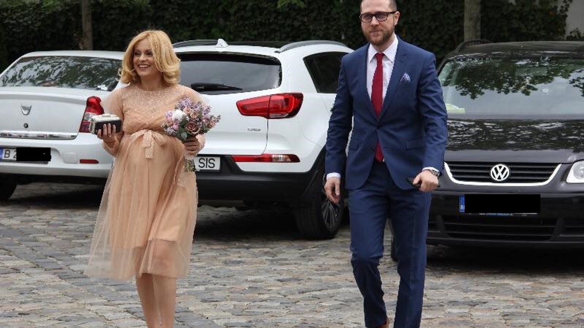 Simona Gherghe s-a măritat. Primele declarații ale vedetei de la Antena 1. "Ne-am luat de mână și..."