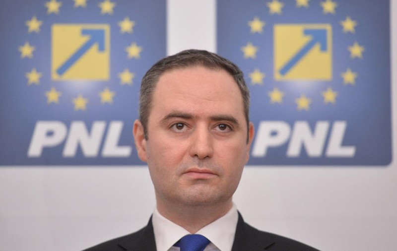 PNL vrea desființarea Consiliului Național de Soluționare a Contestațiilor, organism-cheie în procedurile de achiziții. Care sunt motivele invocate și avertismentul unui expert