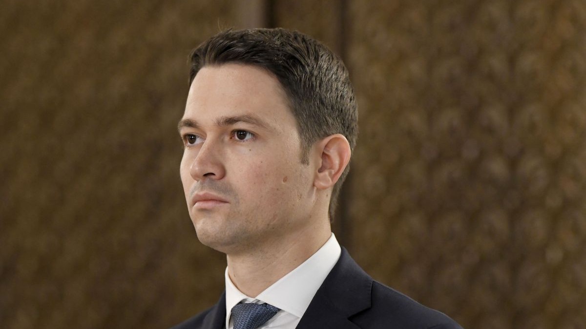 Ce se poate întâmpla după demiterea lui Nazare de către Cîțu. Robert Sighiartău