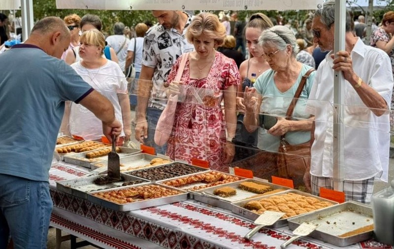 Anatolian Food Fest, festival în București cu mâncare și tradiții turcești, în weekend, pe bulevardul Kiseleff