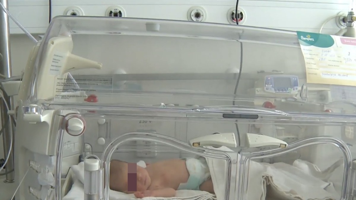 Moartea unui bebeluș în spital, anchetată abia după o lună