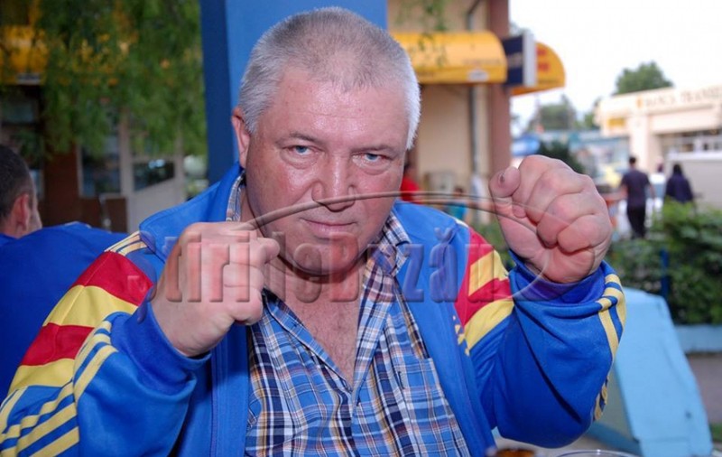 Un mare antrenor de karate, Sensei Florin Burhală, a murit înecat, după ce s-a răsturnat cu mașina