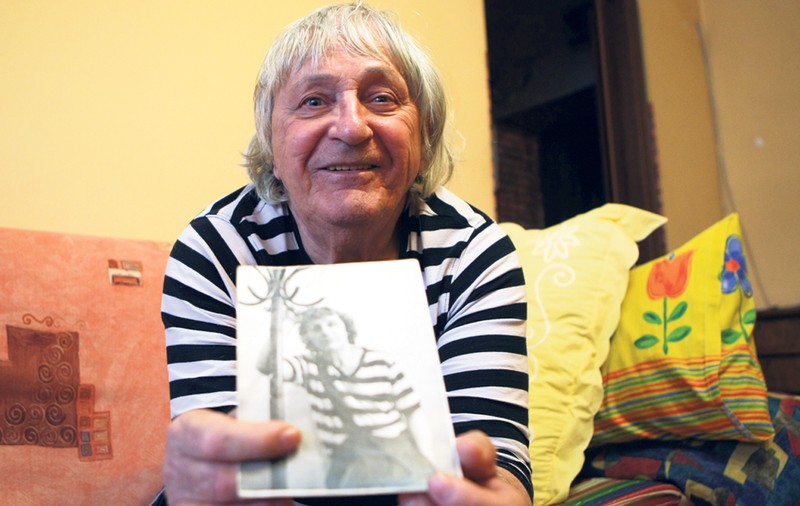 O viaţă în slujba râsului! Clovnul Siminică împlineşte azi 78 de ani