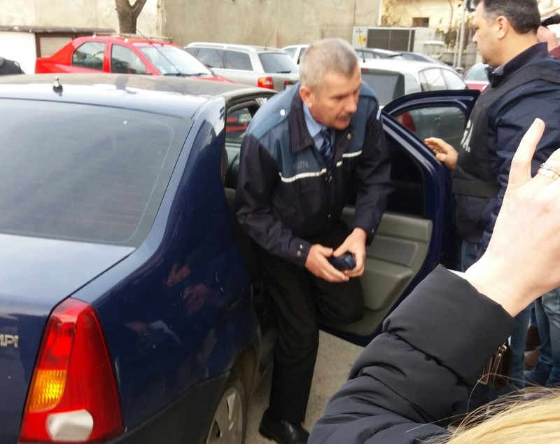 ACUZE DE CORUPŢIE! Zece poliţişti de la Rutieră vor fi aduşi la audieri